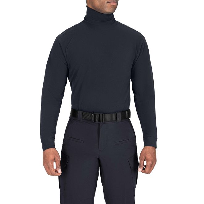 Blauer Turtleneck