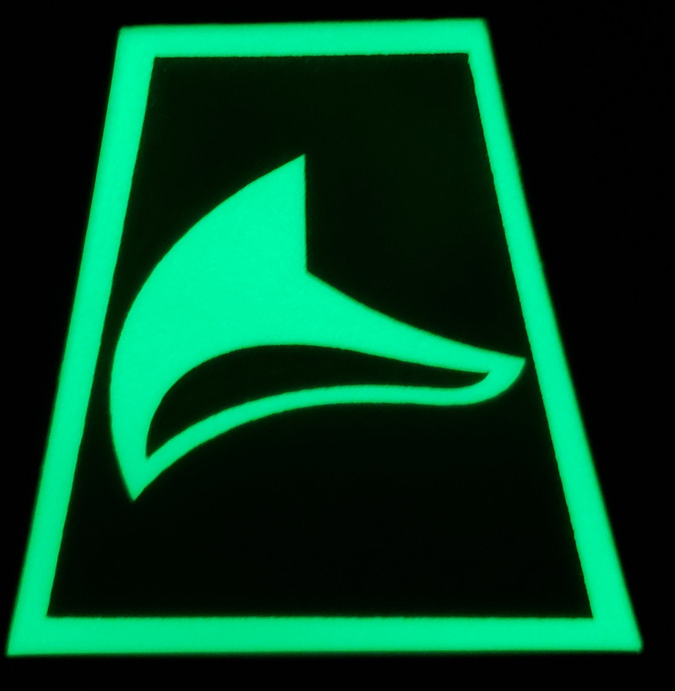 Illuminating Helmet Tetrahedrons (set of 8)